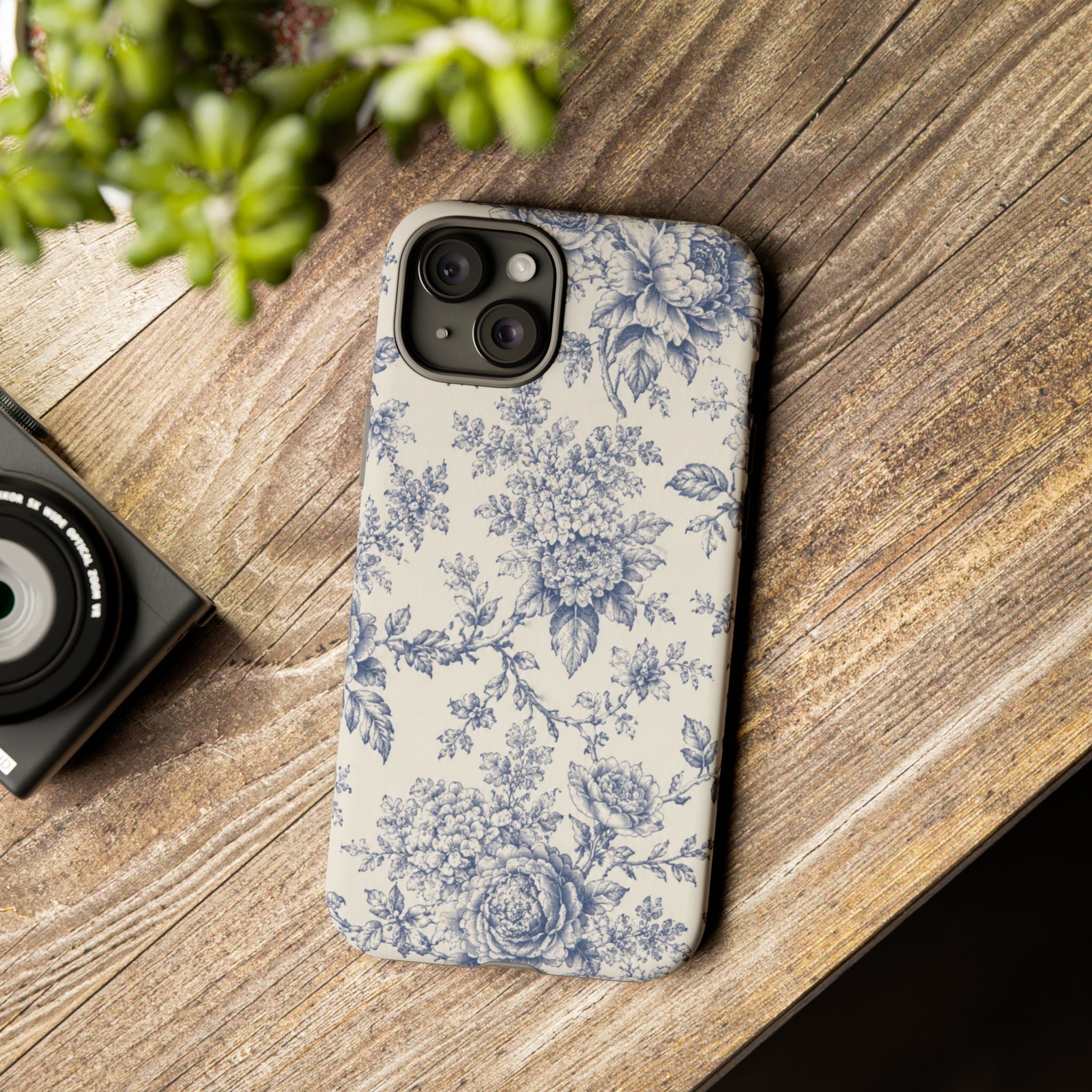 Le Jardin Fleuri Phone Case