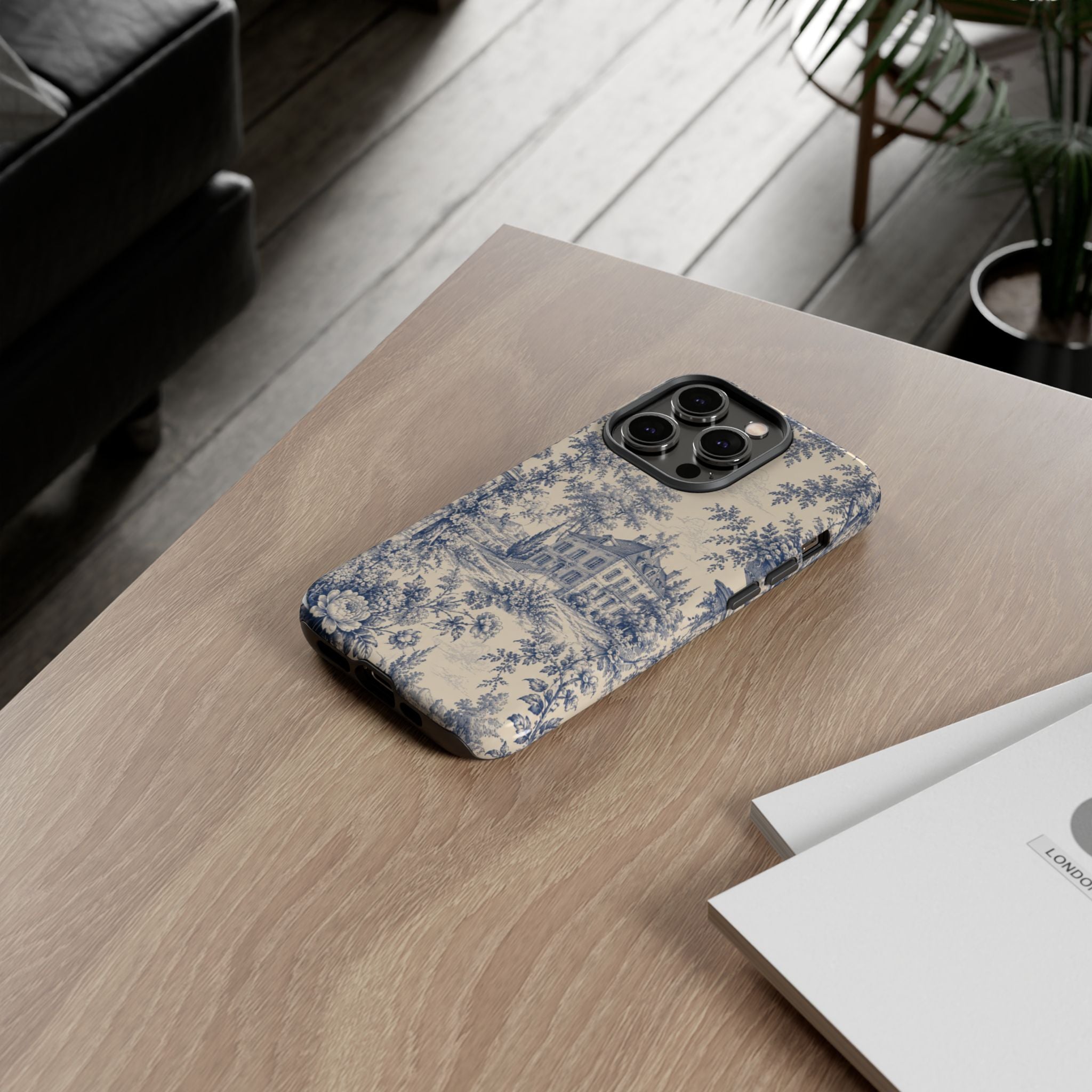 La Maison de Provence Phone Case