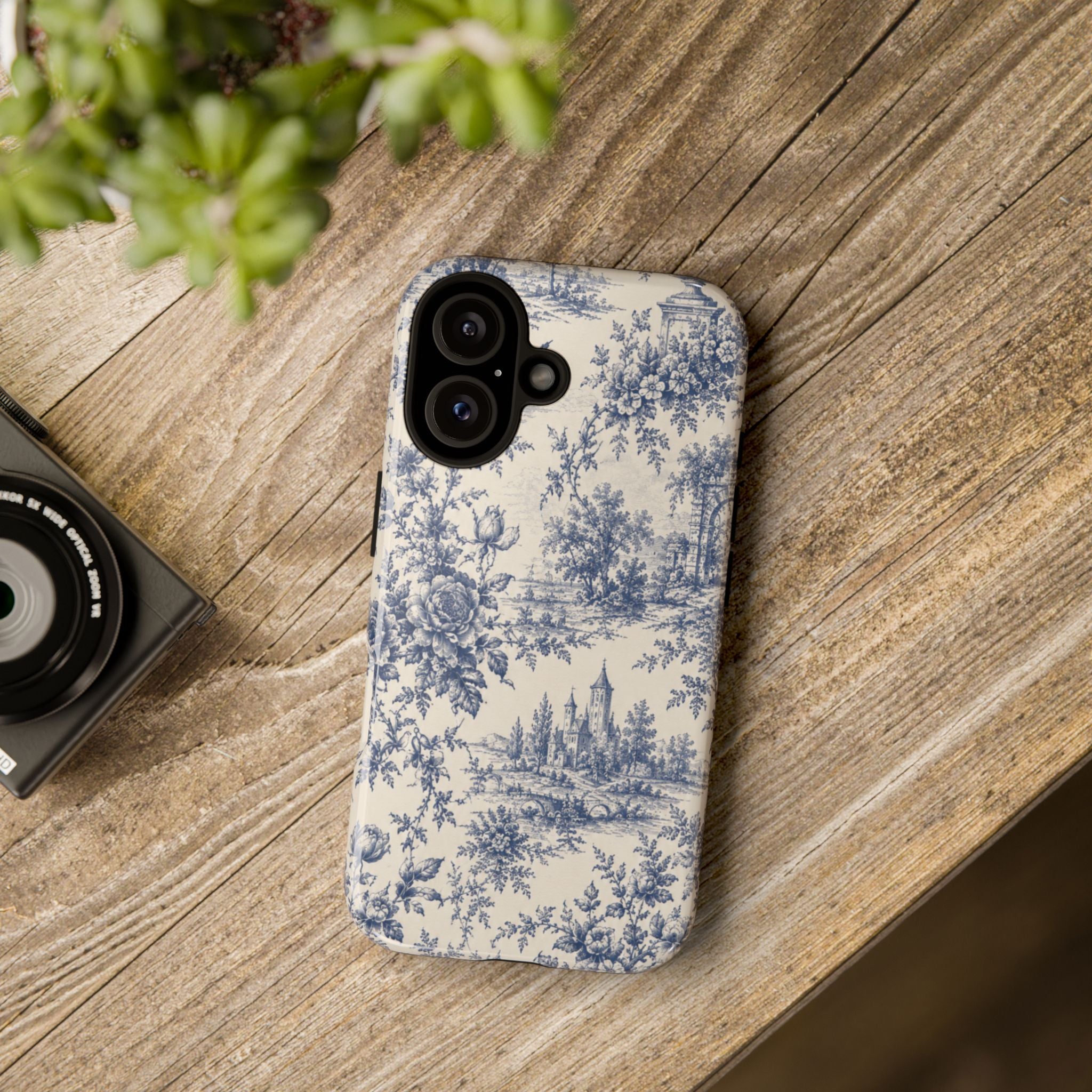 Le Château Bleu Phone Case